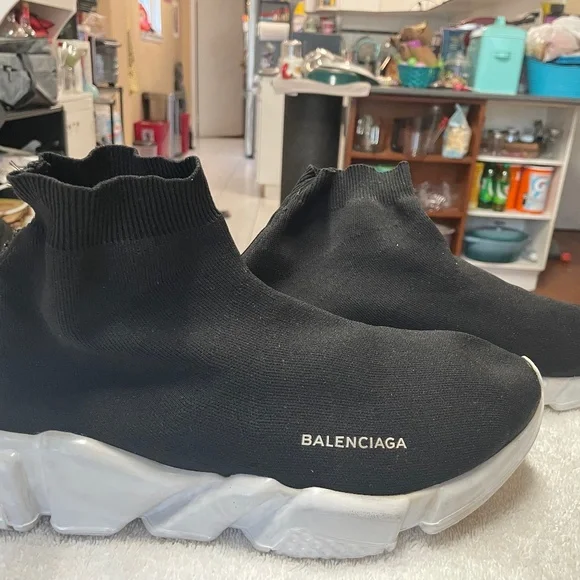 Balenciaga | Shoes | Balenciaga Speed Trainers Blkwht Mens  display picture 3